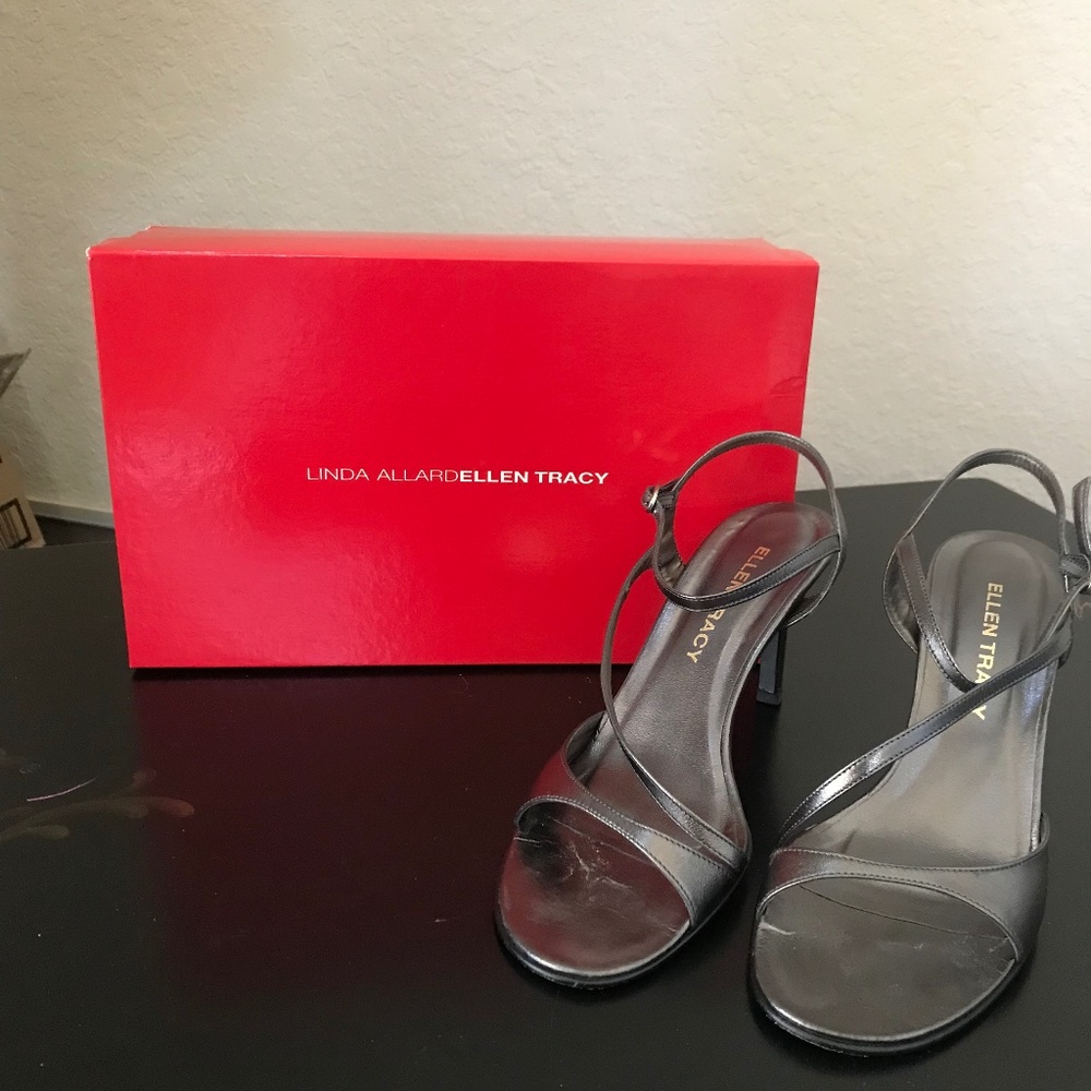 Linda Allard Ellen Tracy high heels sandals